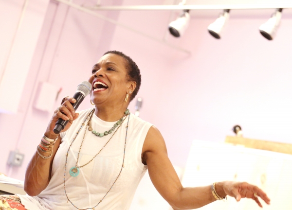 Photo Coverage: In Rehearsal with Dee Dee Bridgewater for LADY DAY Image