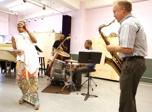 Photo Coverage: In Rehearsal with Dee Dee Bridgewater for LADY DAY Image