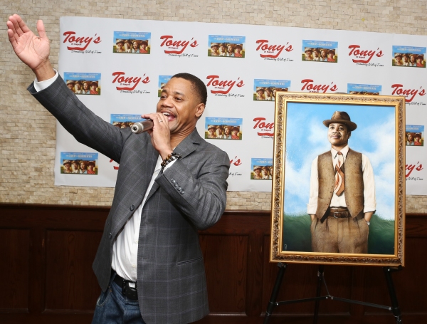Photo Coverage: Cuba Gooding Jr. Unveils Portrait at Tony Di Napoli's Image