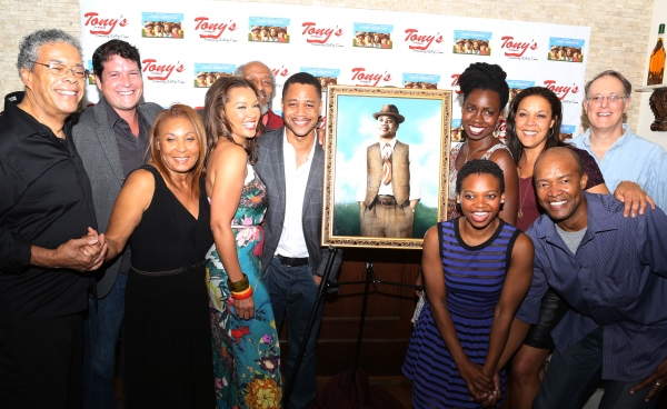 Photo Coverage: Cuba Gooding Jr. Unveils Portrait at Tony Di Napoli's Image