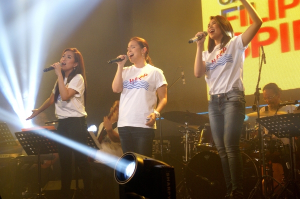 Rachelle Ann Go, Lea Salonga, Sarah Geronimo Photo