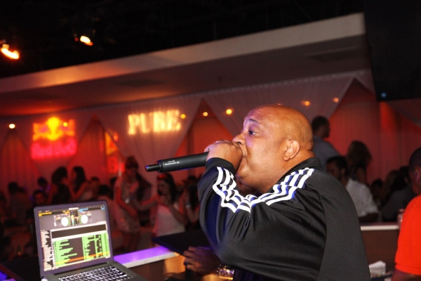 Photo Flash: Hip-hop Icons Rev Run and Ruckus Take Over PURE Nightclub for Labor Day Weekend Performance 