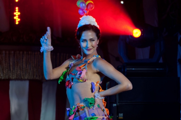 Photo Flash: First Look at WEST END BARES - All the Shots 