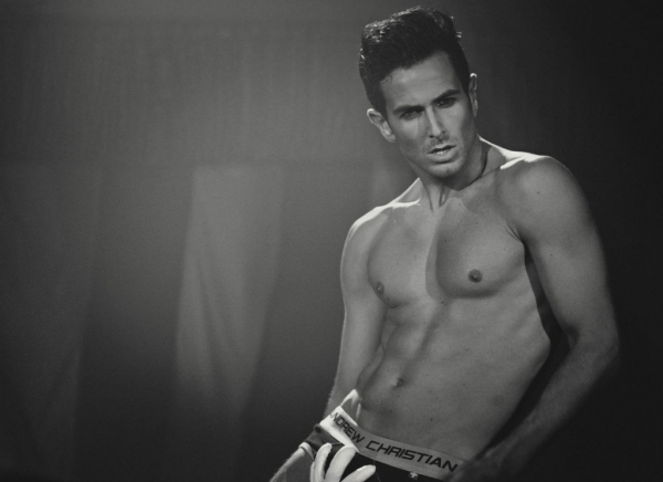 Photo Flash: First Look at WEST END BARES - All the Shots Image
