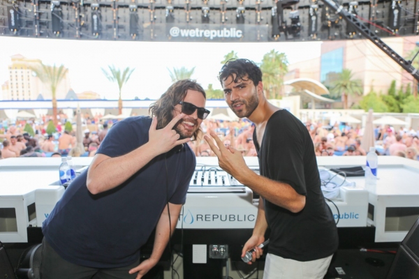 Photo Flash: Calvin Harris, Tommy Trash and More at Wet Republic's Labor Day Bash 