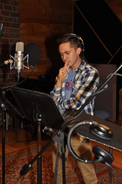 Exclusive Photo Coverage: Derek Klena & WICKED Cast Sing Carols For A Cure  Image