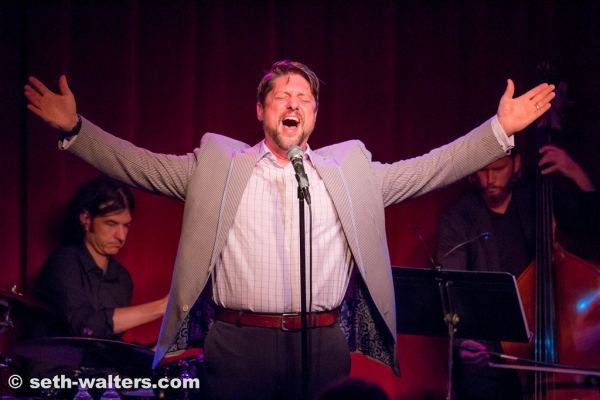 Photo Flash: Christopher Sieber Makes Birdland Debut! Image