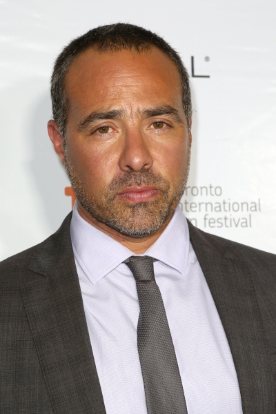 Photo Coverage: Zac Efron, Paul Giamatti & More at PARKLAND's TIFF Red Carpet Gala Image