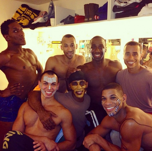 Photo Flash: Saturday Intermission Pics, September 7 - Part 2 - EVITA National Tour Posts First SIP; Plus MATILDA's Jill Paice, Laura Osnes & More! Image