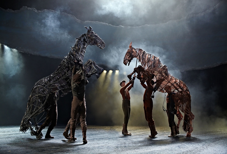 Photo Flash: National Theatre's WAR HORSE Extends Booking, Oct 27, 2014 