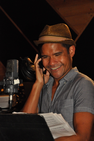 Exclusive Photo Coverage: MAMMA MIA! Cast Rejoices for Carols for a Cure!  Image