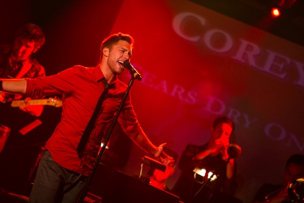 Photo Coverage: Lena Hall, Keala Settle & More in BROADWAY SINGS AMY WINEHOUSE!  Image