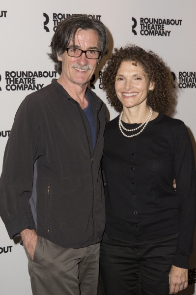 Roger Rees and Mary Elizabeth Mastrantonio Photo