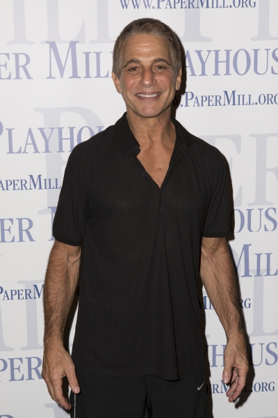 Photo Coverage: Rob McClure, Tony Danza & Paper Mill Playhouse's HONEYMOON IN VEGAS Cast Give Performance Preview! Image