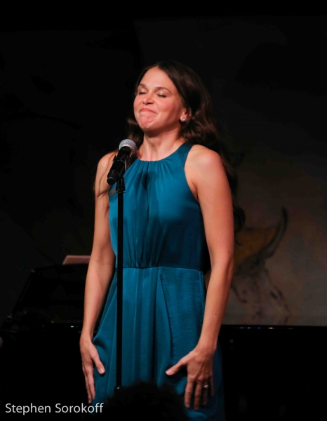 Photo Coverage: Sutton Foster Returns to Cafe Carlyle!  Image