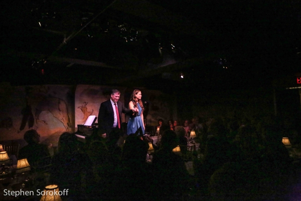 Photo Coverage: Sutton Foster Returns to Cafe Carlyle! 