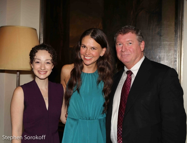 Photo Coverage: Sutton Foster Returns to Cafe Carlyle!  Image