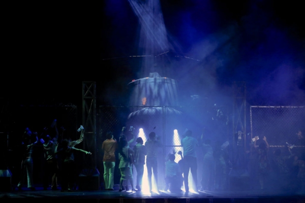 Photo Flash: First Look at Charlie Brady, Manna Nichols & More in MISS SAIGON at Starlight Image