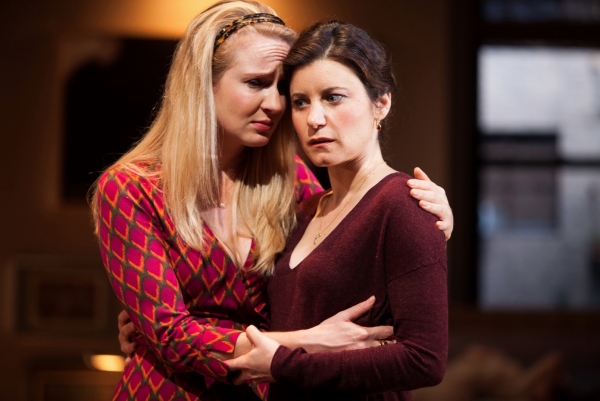 Photo Flash: First Look at Atlantic Theatre Company's WOMEN OR NOTHING Image