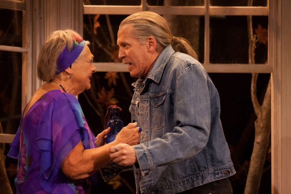 Photo Flash: First Look at Stephen Spinella and Estelle Parsons in THE VELOCITY OF AUTUMN at Arena Stage Image