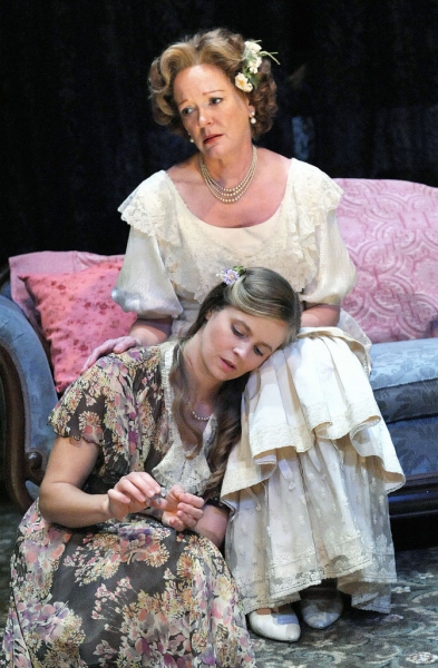 Deborah Hazlett as Amanda and Sophie Hinderberger as Laura.  Photo