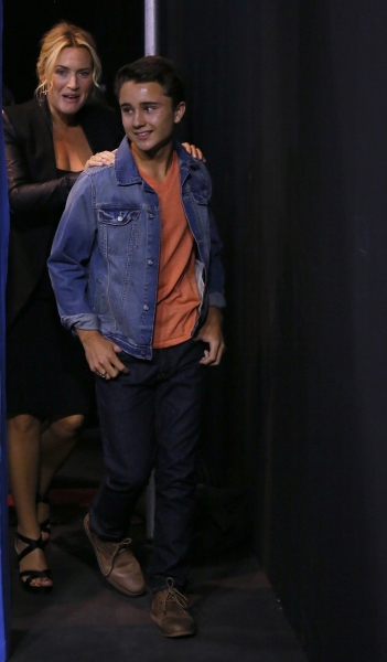 Photo Coverage: Kate Winslet, Josh Brolin & More Attend LABOR DAY TIFF Photo Call Image