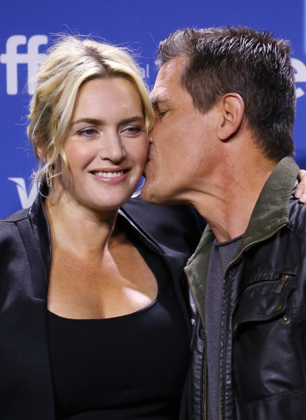Photo Coverage: Kate Winslet, Josh Brolin & More Attend LABOR DAY TIFF Photo Call Image