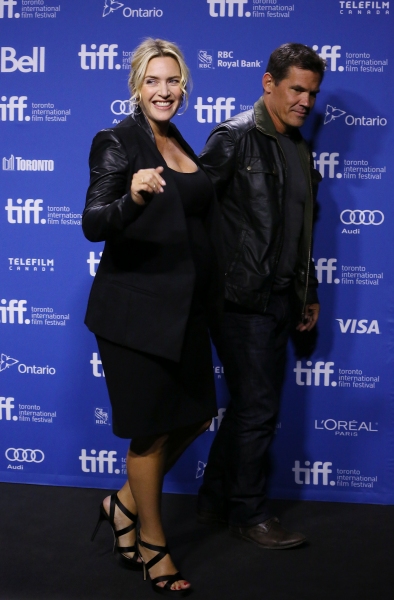 Photo Coverage: Kate Winslet, Josh Brolin & More Attend LABOR DAY TIFF Photo Call Image