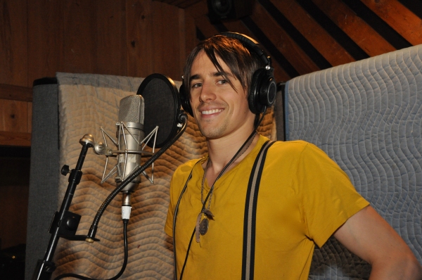 Exclusive Photo Coverage: Reeve Carney, Rebecca Faulkenberry & SPIDER-MAN Cast Sing Carols For A Cure  Image