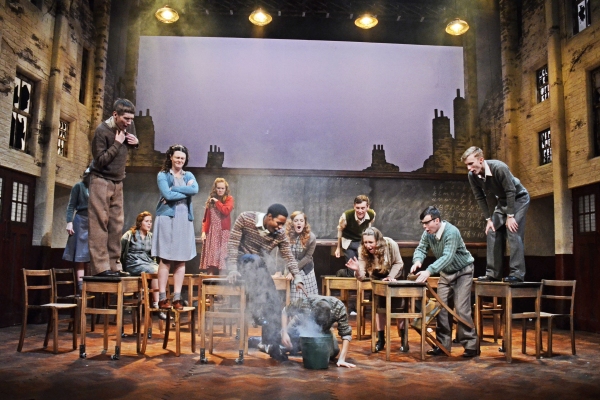 Photo Flash: Full Cast Unveiled for TO SIR WITH LOVE Tour Image