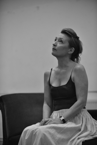 Lesley Manville (Helene Alving) Photo