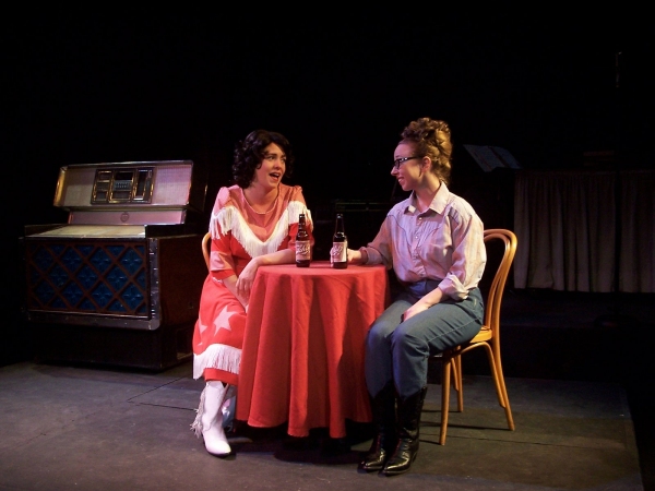 Photo Flash: First Look at Alana Opie and Brittney Klepper in Manatee Players' ALWAYS...PATSY CLINE Image