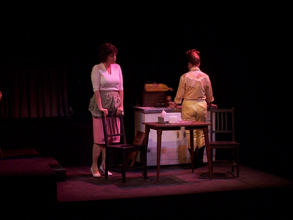 Photo Flash: First Look at Alana Opie and Brittney Klepper in Manatee Players' ALWAYS...PATSY CLINE Image