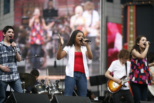 Photo Flashback: Ariana Grande on Broadway!  Image