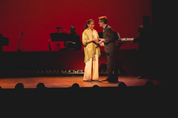 Photo Flash: Phylicia Rashad, Lin-Manuel Miranda and More at Westport Country Playhouse Gala  Image