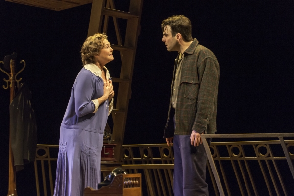 Photo Coverage: Quinto, Jones, Keenan-Bolger & Smith On Stage in THE GLASS MENAGERIE 