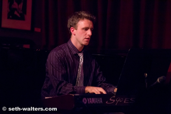 Photo Flash: Tonya Pinkins, N'Kenge and More at POP SHOW's Michael Jackson Tribute Image