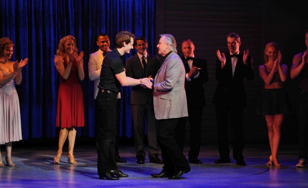 Photo Flash: Singer Bill Medley Has the 'Time of His Life' at DIRTY DANCING Image