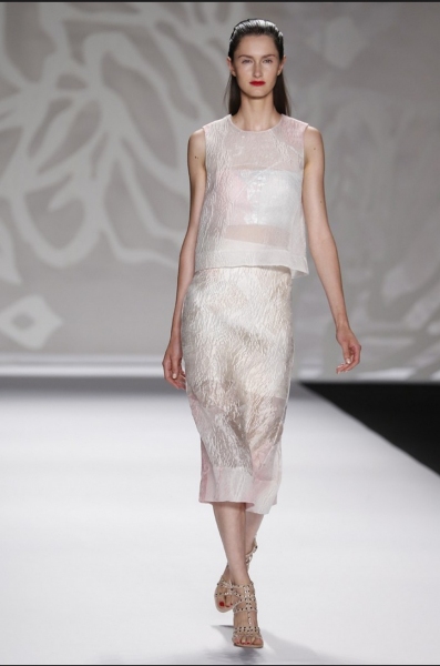 Photo Coverage: Monique Lhuillier S/S 2014 Collection Preview! Image