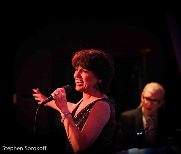 Photo Coverage: Jamie deRoy & Friends Play the Metropolitan Room Image