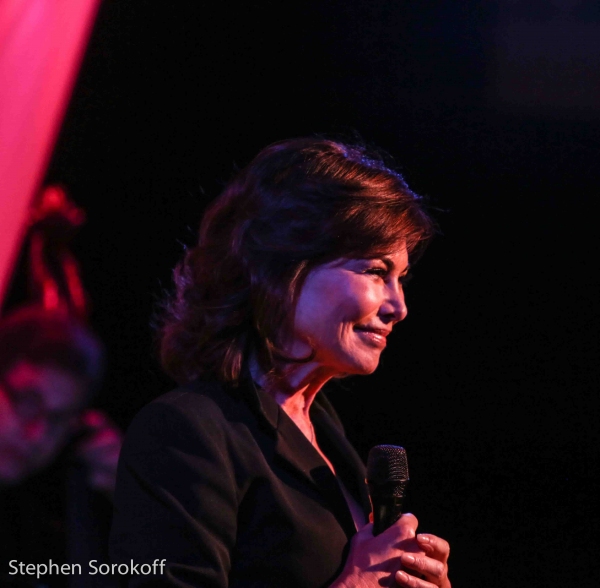 Photo Coverage: Jamie deRoy & Friends Play the Metropolitan Room Image