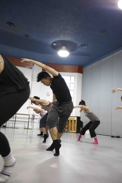 Photo Flash: ProArteDanza in Rehearsal for Beethoven's 9th and SHIFTING SILENCE, Beg. Tonight 