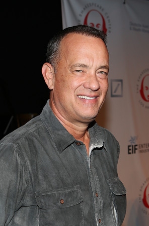 Photo Flash: Simply Shakespeare Benefit Arrivals: Paul McCartney, Tom Hanks, Rita Wilson & More! Image