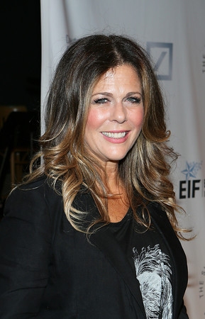 Photo Flash: Simply Shakespeare Benefit Arrivals: Paul McCartney, Tom Hanks, Rita Wilson & More! Image