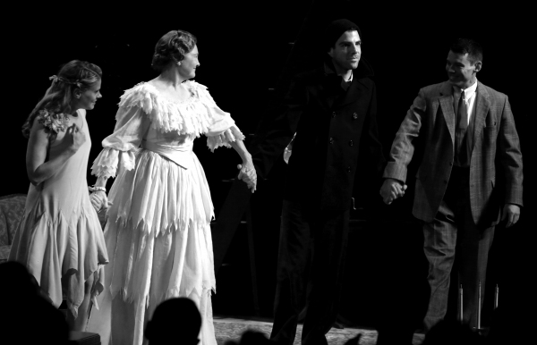 Photo Coverage: THE GLASS MENAGERIE Opening Night Curtain Call  Image