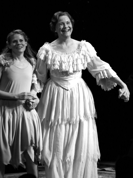 Photo Coverage: THE GLASS MENAGERIE Opening Night Curtain Call  Image