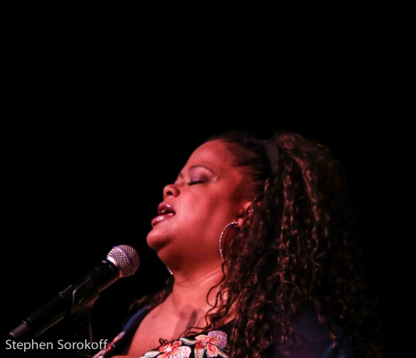 Photo Coverage: Natalie Douglas Plays Late Night Cafe Carlyle Image