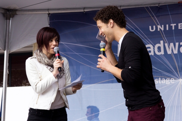 Photo Coverage: Casts of ANNIE, CINDERELLA, PIPPIN & More Perform at BROADWAY ON THE HUDSON Image