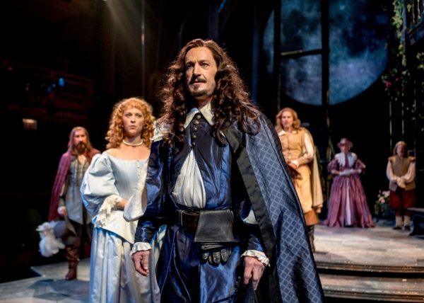 Photo Flash: First Look at Chicago Shakespeare's CYRANO DE BERGERAC 