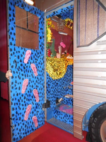 Photo Flash: First Looks at PRISCILLA, QUEEN OF THE DESERT: THE MUSICAL Tour Stop at TUTS  Image